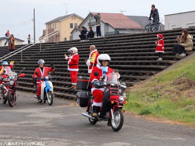 【八潮市】サンタツーリングパレード2025 サンタライダーが町に笑顔を届けた一日