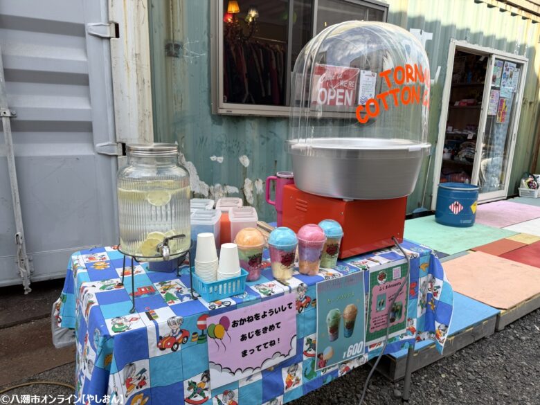 八潮・鶴ヶ曽根で“ガレージマーケット”開催レポート 古着・雑貨・グルメが集う一日