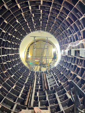 新管（鋼製セグメント）の設置が完了