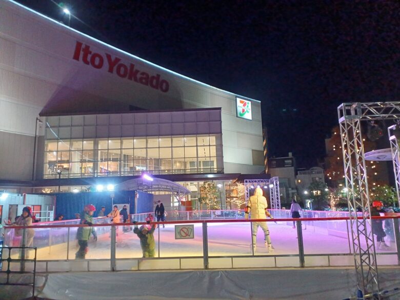 アリオ亀有に本物の氷のスケートリンク登場　「ワンダーリンク」12月5日から開催