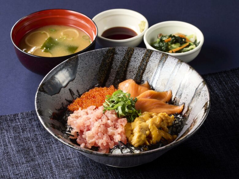 【ココス】ミョウバン不使用ウニを堪能　贅沢パスタと海鮮丼が登場する「今月のグルメ～1月～」