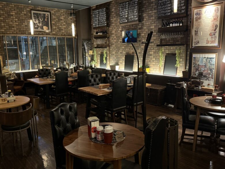 八潮の夜を支えて23年 ダイニングバーアルクールが周年迎え日曜ディナー開始