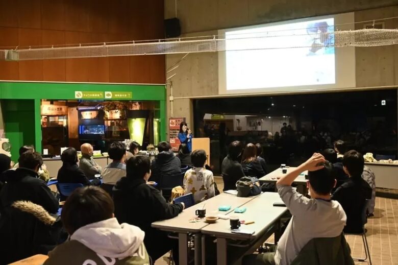 足立区生物園、夜開催の人気企画「サイエンスカフェKATARU」テーマは飼育