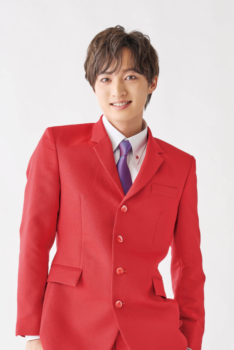 青山 新、新曲「十三ヶ月」発売記念イベント開催　レイクタウンmoriでミニライブ＆特典会