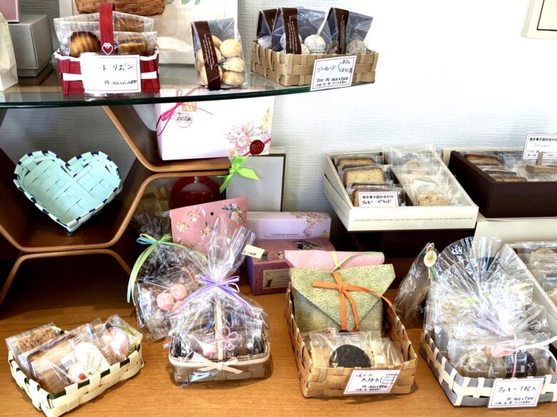 八潮で出会う、心までとろける時間。エスポワールの2色ティラミス【過去記事】