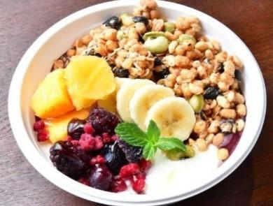 【八潮市】ねこたちに囲まれる北欧風カフェで、からだ想いのランチ時間【過去記事】