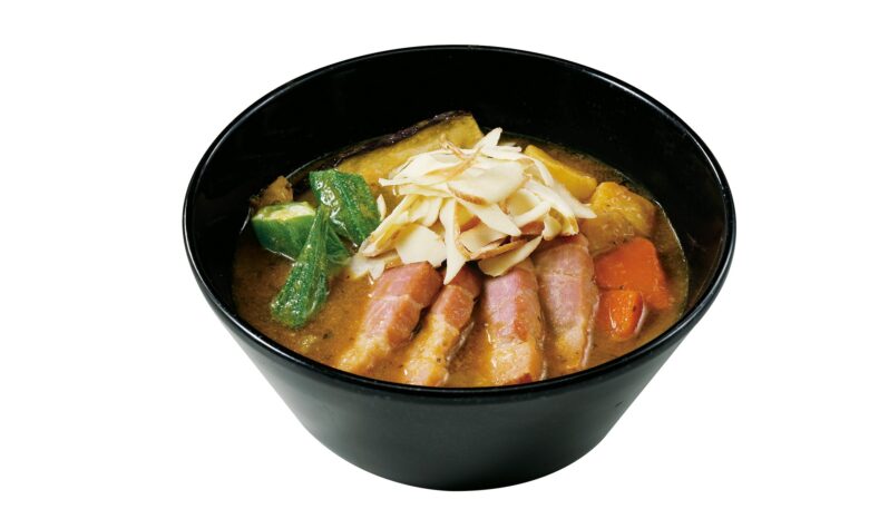 【ココイチ】後入れチーズで味変！厚切りベーコン×スモークチーズのスープカレーが登場