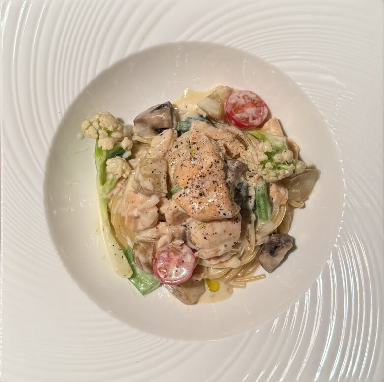 八潮の夜を支えて23年 ダイニングバーアルクールが周年迎え日曜ディナー開始