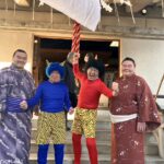 草加出身の兄弟力士が豆まきに参加　後谷八幡神社で節分祭、例年超えるにぎわい