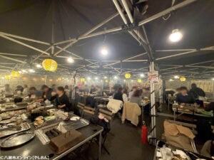 フレスポ八潮に“漁港気分”がやってくる！「出張浜焼き うまか市場」開催　浜焼き・海鮮丼・ウニ・牡蠣をその場で満喫