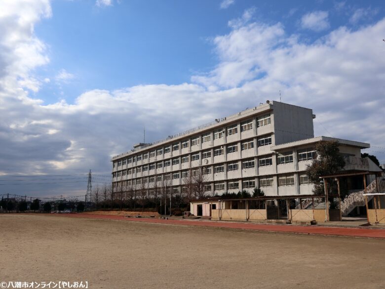 県立八潮高校が53年の歴史に幕 まちの成長とともに歩んだ学び舎、統合で新章へ