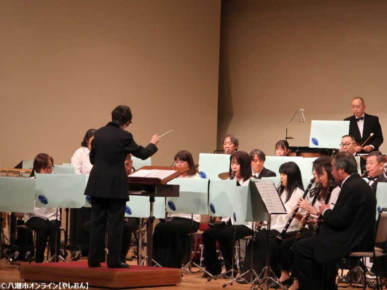 満席の八潮メセナに響いた渾身の音色　八潮市民吹奏楽団第36回定期演奏会