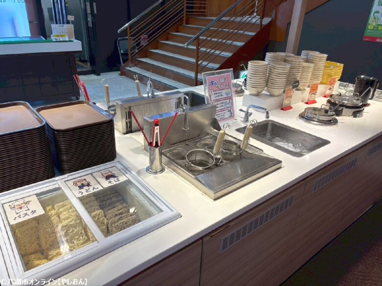 ビュッフェ食べ放題付きで話題　子連れでも楽しめる「ウェアハウス八潮南店」のカラオケに行ってきました