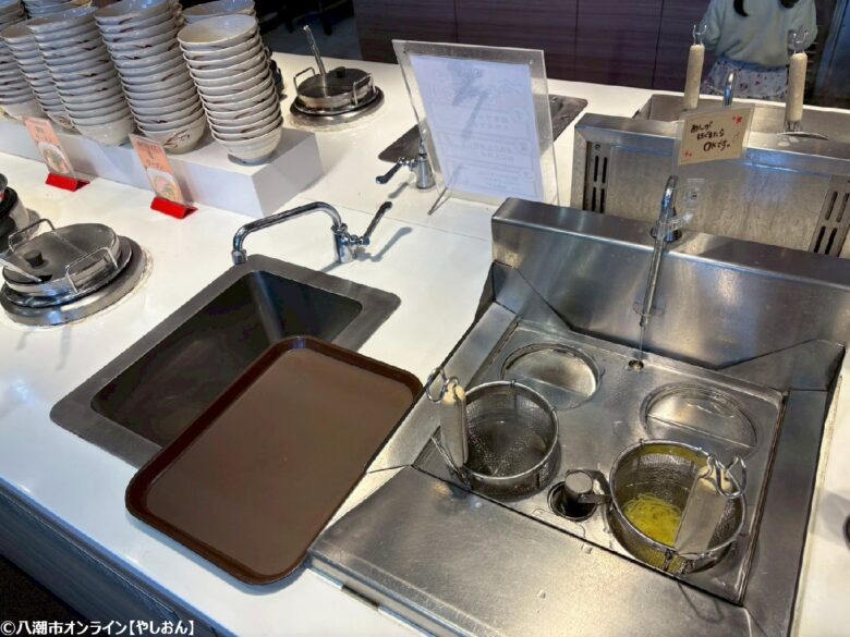 ビュッフェ食べ放題付きで話題　子連れでも楽しめる「ウェアハウス八潮南店」のカラオケに行ってきました