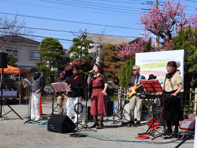 三郷市戸ヶ崎で地域交流イベント「戸ヶ崎 de 祭 2026」開催 神社境内に屋台や音楽が集う春のにぎわい