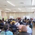 陥没事故から1年、住民の声は届いているのか　八潮で報告会、復旧と補償を巡り率直な意見