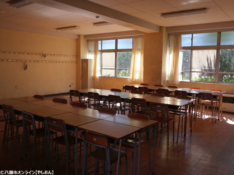 53年の歴史に幕　埼玉県立八潮高校でフェアウェルイベント開催　卒業生ら1,500人超が学び舎に別れ