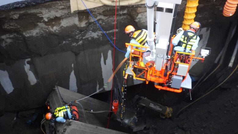 八潮市中央一丁目道路陥没事故の最終報告　救助の全記録と浮かび上がる課題