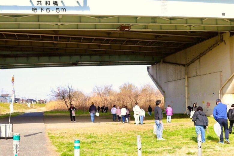 2年ぶりの「花桃まつり」へ準備着々　フラワーパークで地域合同の「夢拾い」清掃活動