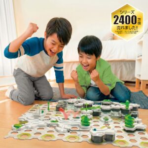 世界で2400万個突破の知育トイ「グラヴィトラックス」体験会がアリオ亀有で開催