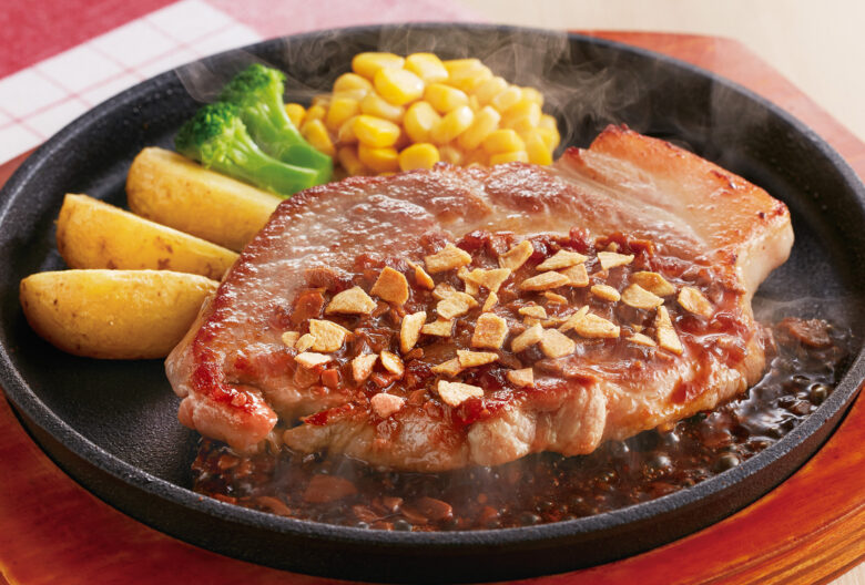 肉旨!厚切り豚肩ロースステーキ にんにく醤油/1,069円(税込1,175円)