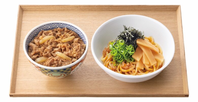 吉野家「牛丼・油そばセット」3月12日発売　牛丼と油そばを同時に楽しめる新定番メニュー