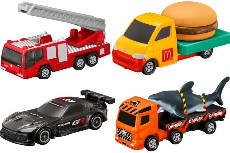 はたらくクルマと夢のレーシングカーが勢ぞろい