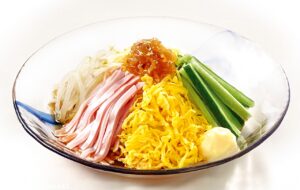 大阪王将の夏麺が今年も登場！五目冷やし中華＆冷やし担々麺を期間限定販売