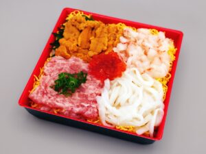 最高金賞の海鮮丼が進化！角上魚類「五色丼」発売　草加店でも販売開始