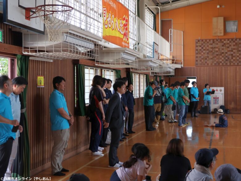 泥んこになって学ぶ“食”の大切さ　第11回「八潮ふるさと体験教室」田植え体験を開催
