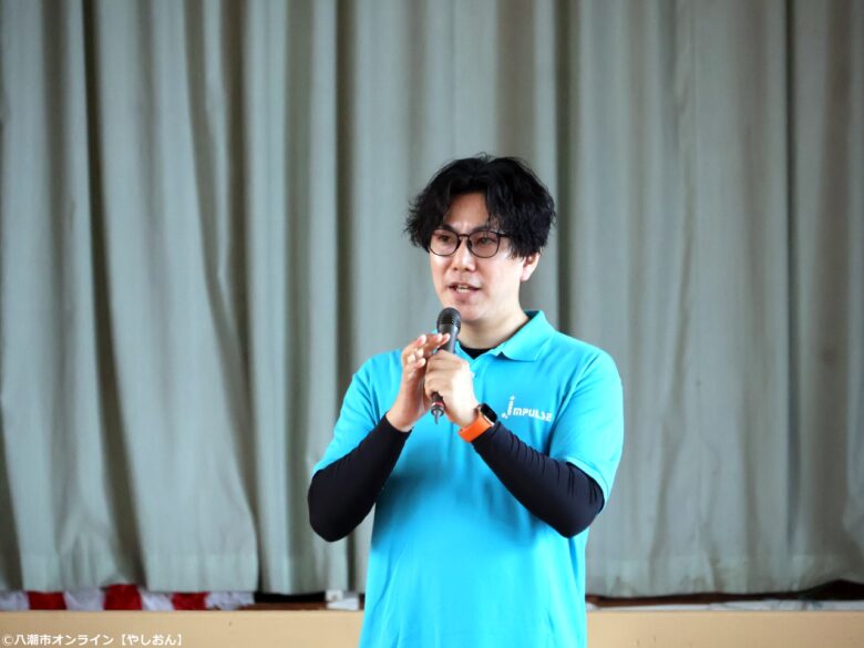 泥んこになって学ぶ“食”の大切さ　第11回「八潮ふるさと体験教室」田植え体験を開催