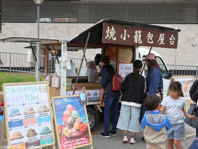 八潮駅前公園で「八々の庭」開催レポート 約50店舗が集う春の人気マルシェに多くの来場者