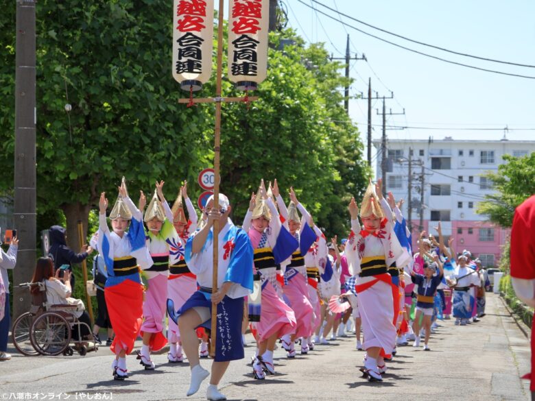 60名超の踊り手が八潮団地に集結 阿波踊りで盛り上がる「春の健康フェスティバル」開催
