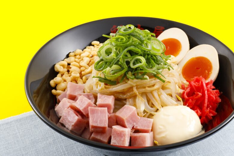 総重量約700g!魁力屋「KAIRIKI冷やし中華」登場 ガッツリ派必見の限定メニュー