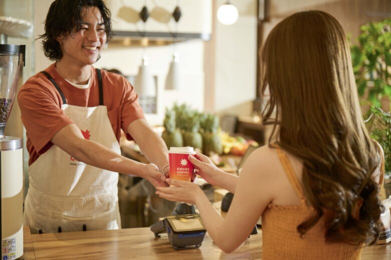 レイクタウンに“いちばん近いサンセット” 「KNOWS COFFEE」埼玉2号店が5月30日オープン