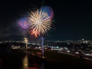松戸花火大会2026が8月1日開催へ　過去最大級12,000発の大輪が江戸川の夜空を彩る