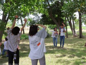 父の日の思い出を一枚に　さら助産院主催の「父の日ファミリー撮影会」に笑顔が集結