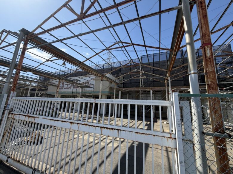 八潮市中央に大型リユースショップ「無限堂 東京八潮店」がオープン　コンパルワコー跡地に埼玉県初進出