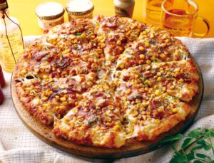 北海道の味覚がピザで楽しめる！ピザーラ夏限定「北海道産スイートコーン＆テリマヨ」登場