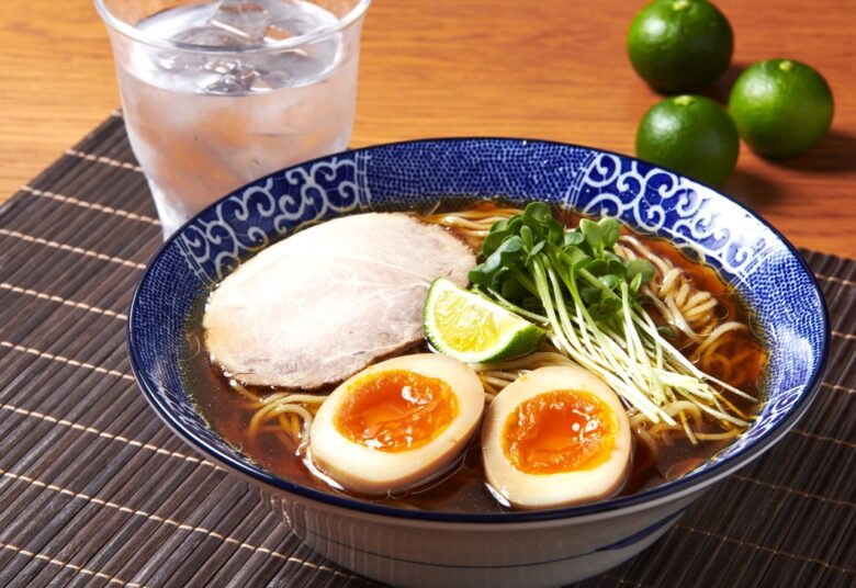天下一品×鳥羽周作シェフが初コラボ！夏限定「すだち香る あっさり冷やし麺」7月1日発売