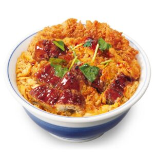 土用の丑に「うなぎ×ロースカツ」の新提案！かつやが夏限定『うな玉とロースカツの合い盛り丼』を発売