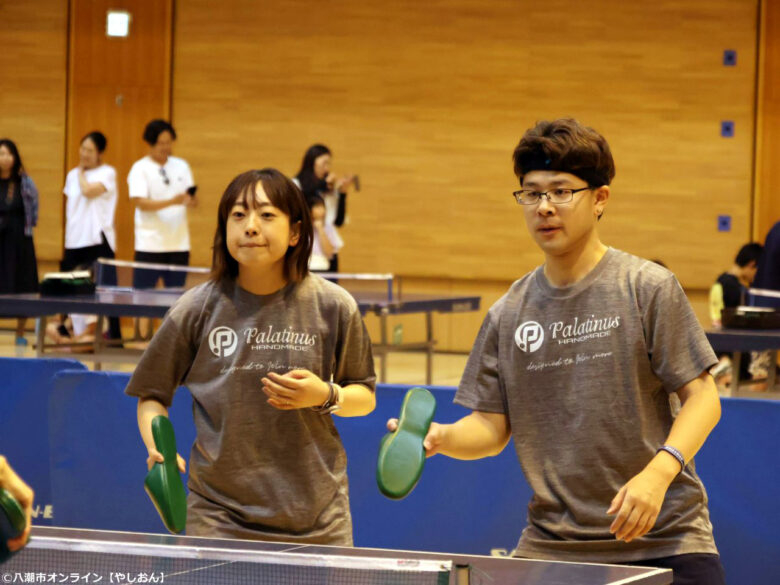 スリッパ片手に真剣勝負!八潮「スリッパ卓球大会」が2年ぶりに開催