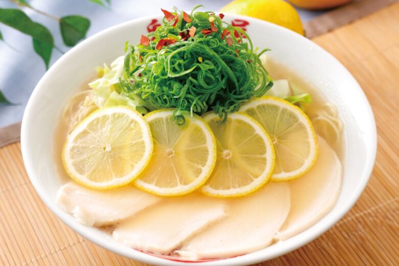 ラーメン魁力屋に夏限定「冷やしレモンラーメン」登場！爽やかな酸味と鶏の旨みが楽しめる新作