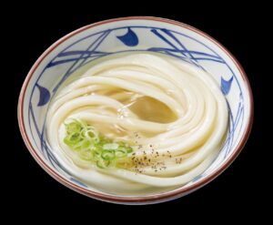 丸亀製麺の“冷たい塩”が今年も登場！海鮮・ねばとろを加えた夏うどん3品