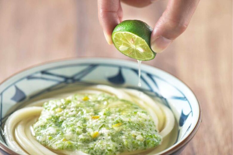 丸亀製麺の“冷たい塩”が今年も登場!海鮮・ねばとろを加えた夏うどん3品