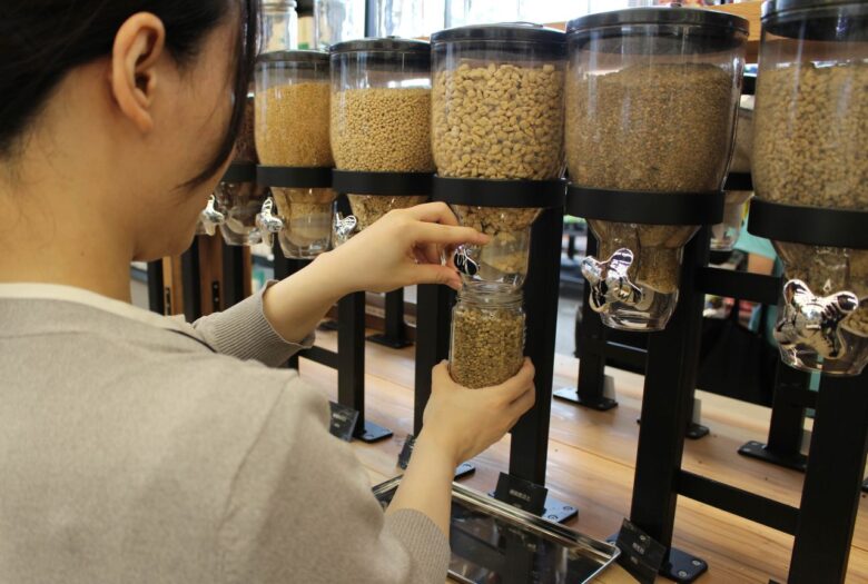 三郷に新たな“植物の専門店”誕生 スーパービバホームが大改装、「武蔵乃葉品店」がオープン