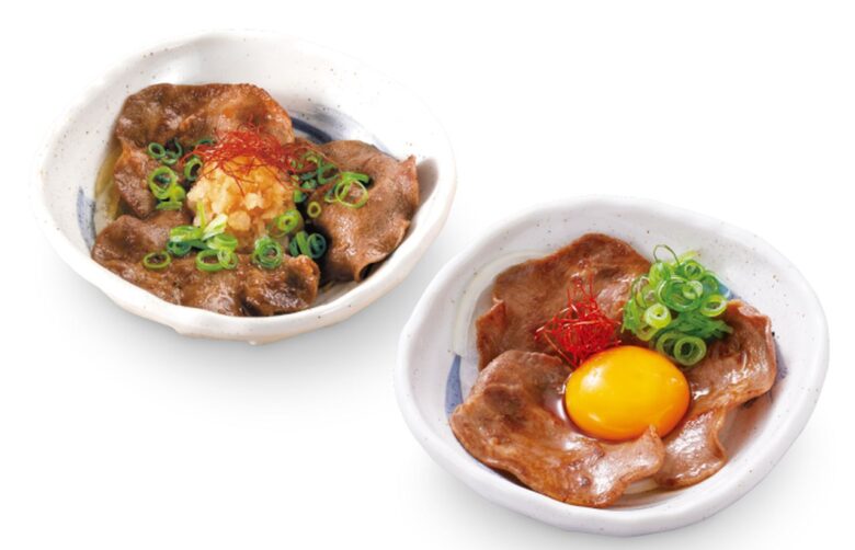 左上：牛タンおろしポン酢　　右下：月見牛タン