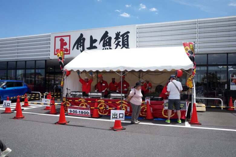 角上魚類草加店で「国産うなぎ」を直火焼き!土用の丑の日、7月25日・26日限定販売