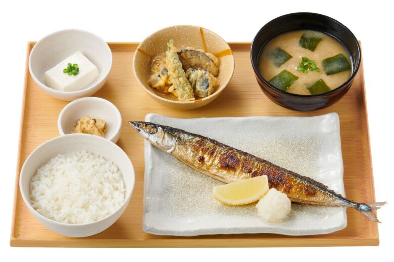 【揚げ出し茄子小鉢付】~三陸の恵み~さんまの塩焼定食