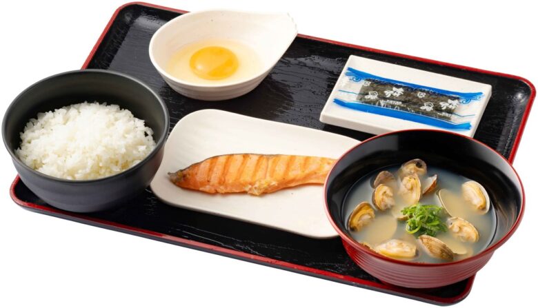 焼鮭・味付けのり・生たまご・中ライス・貝汁